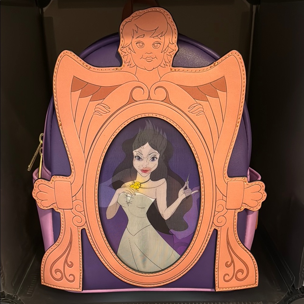 Ursula Lenticular Mirror Loungefly htf